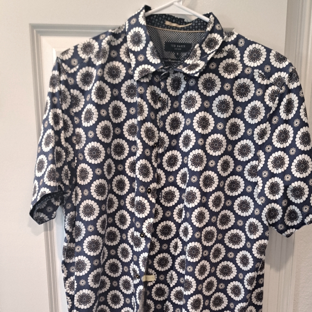 Ted Baker Blue and White Casual Button Down Shirt